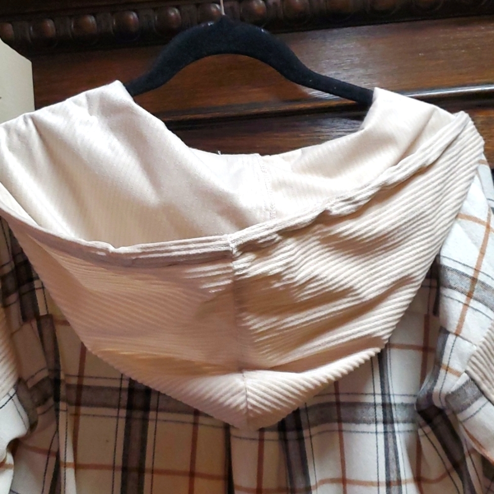 Shirt jacket... - Picture 5 of 15